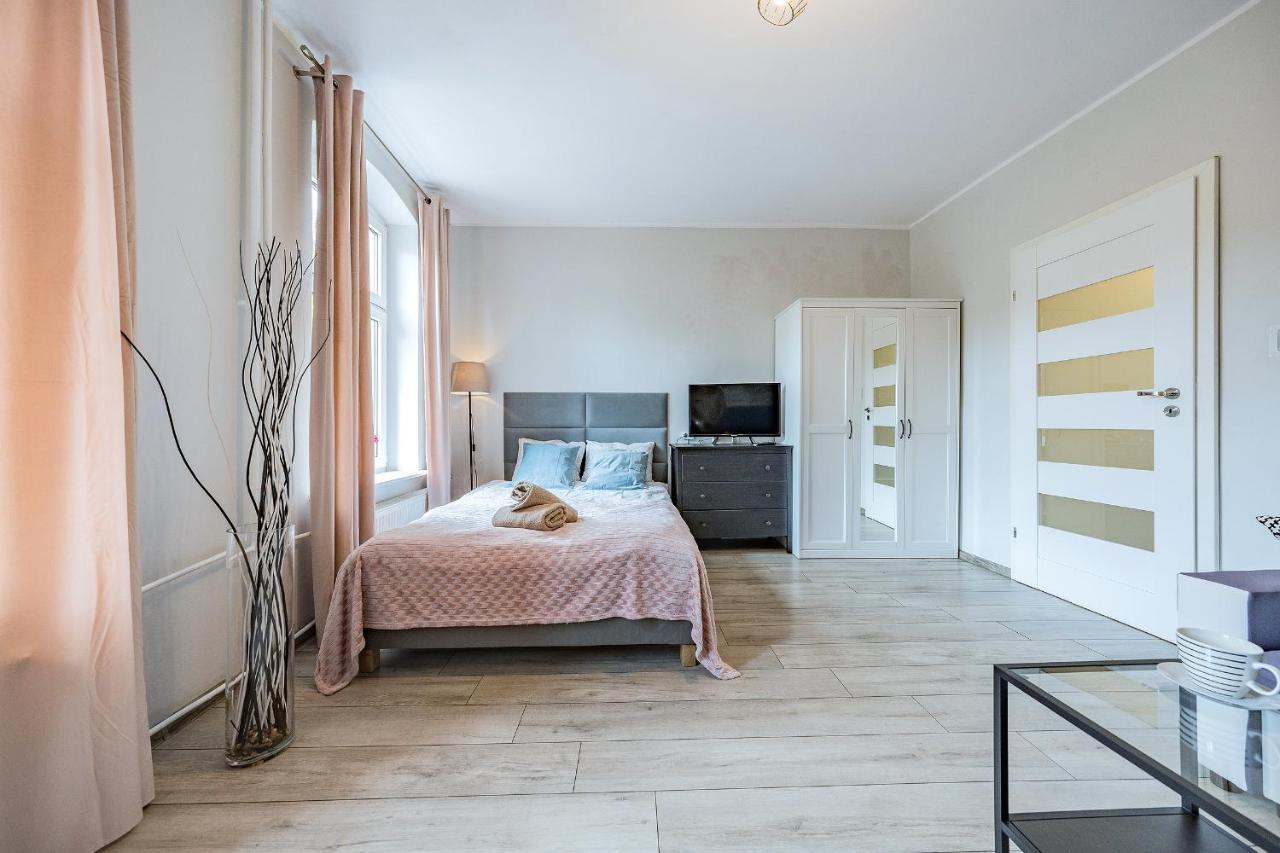 Przytulny Z 2 Sypialniami Na Starym Miescie/ 2bedrooms Old Town Apartment